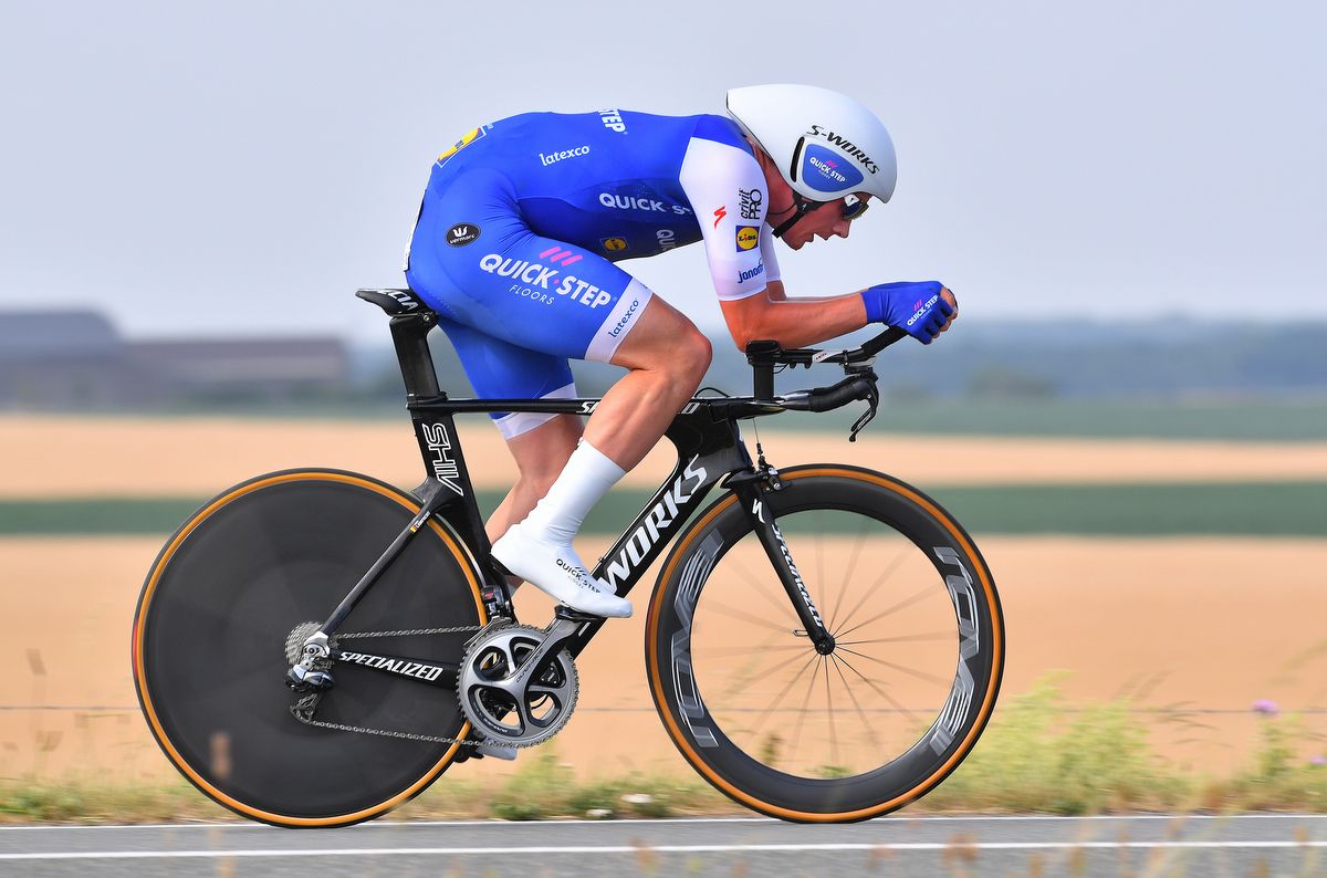 Yves Lampaert out on course
