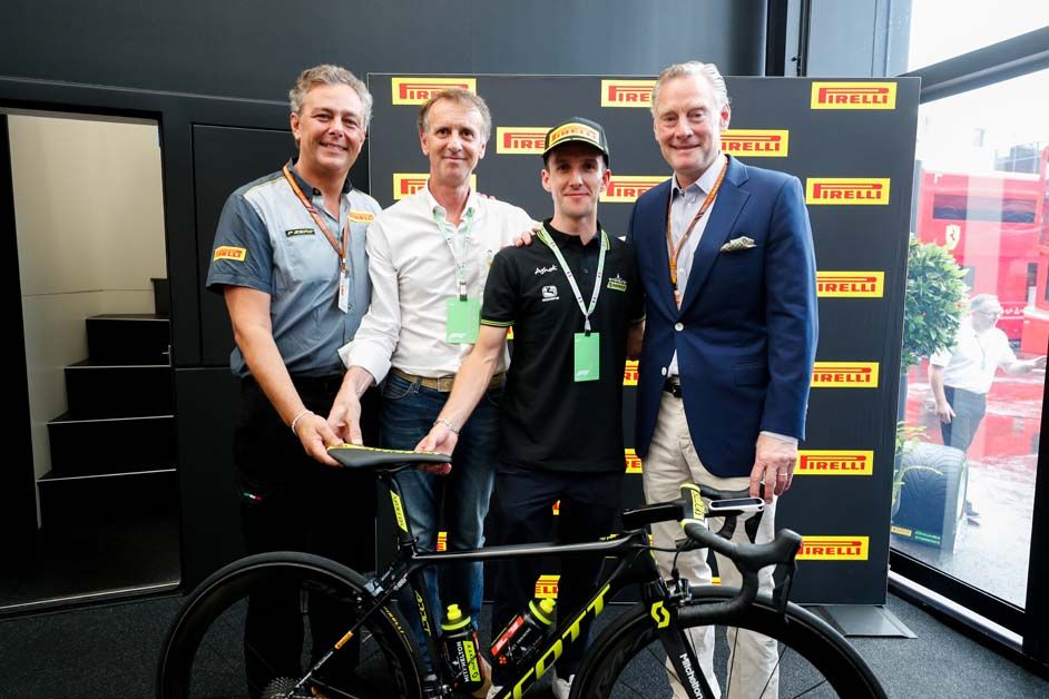 Simon Yates with Sean Bratches, Piero Misani and Mario Isola