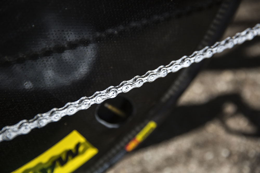Is a waxed chain really worth it?