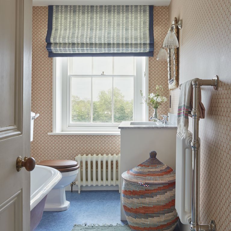 Is wallpaper in bathrooms outdated? Experts weight in | Ideal Home