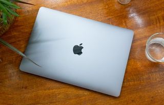 Apple-13-inch-MacBook-Pro-(2019)-007
