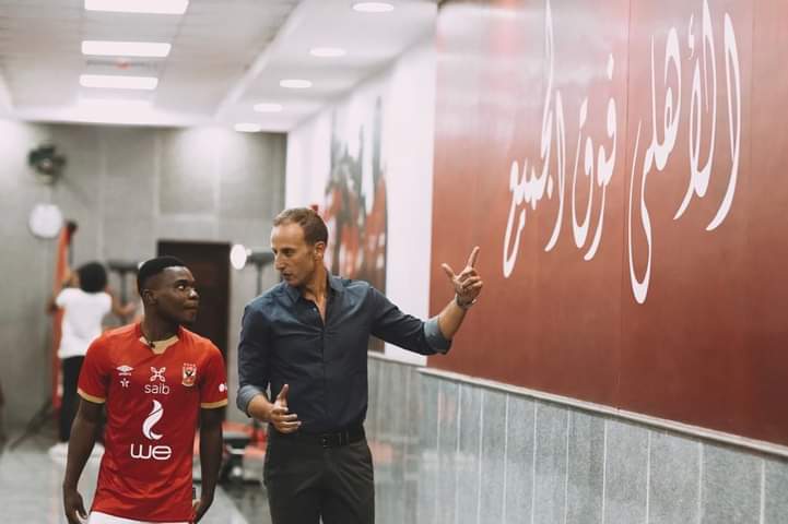 Al Ahly winger Luis Miquissone