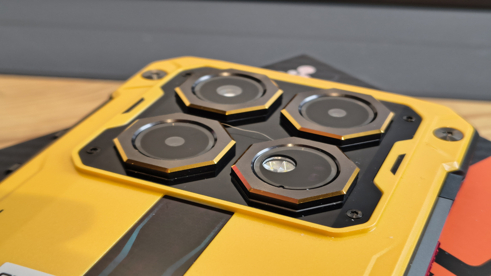 Oukitel WP60