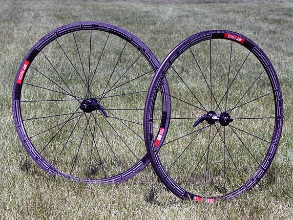 The long awaited DT Swiss RRC 1250 all-carbon clincher road wheels are now finally in production.