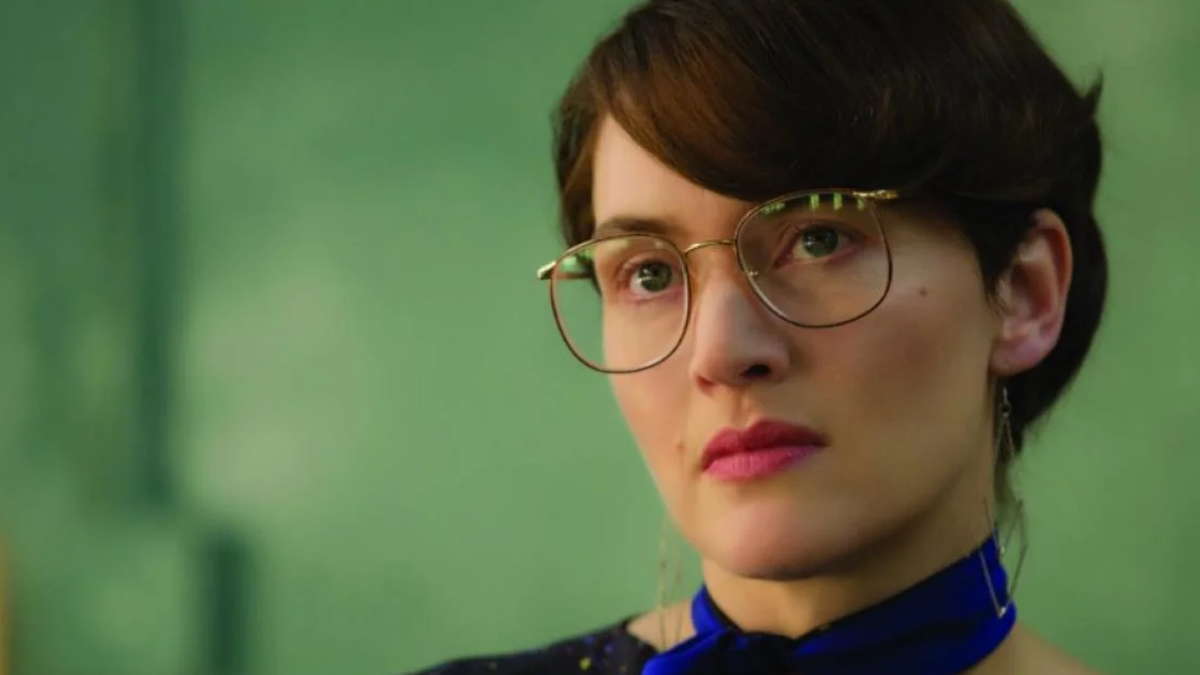 Kate Winslet in Steve Jobs.