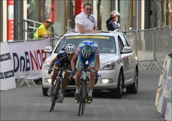 Christer Rake puts his head down heading into the finish.