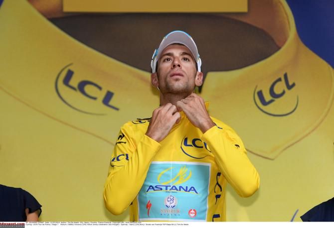 Nibali adds another yellow jersey to his wardrobe