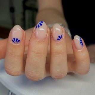 best minimal nail art, minimal nail art