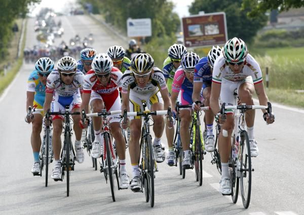 A powerful escape group formed on the run into the finish