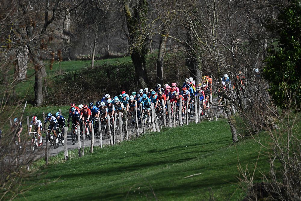 Scenery along the route of stage 4 at Paris-Nice