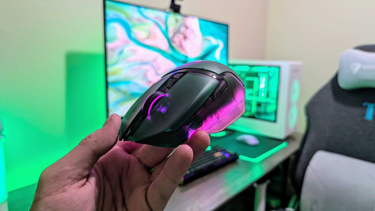 Image of the Razer Phantom Green Collection.