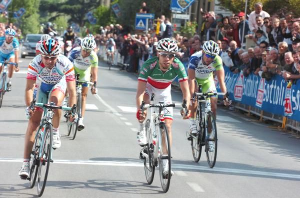 Giovanni Visconti (Farnese Vini - Neri Sottoli) takes second