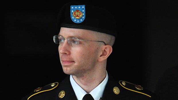 bradley-manning11.jpg