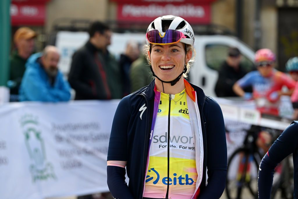 Images from Itzulia women 2023 stage 2, won by Demi Vollering