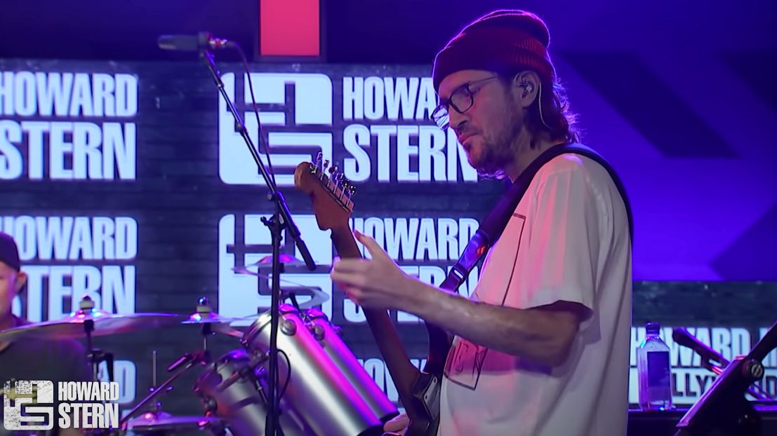 Red Hot Chili Peppers revisit Under The Bridge, Give It Away and