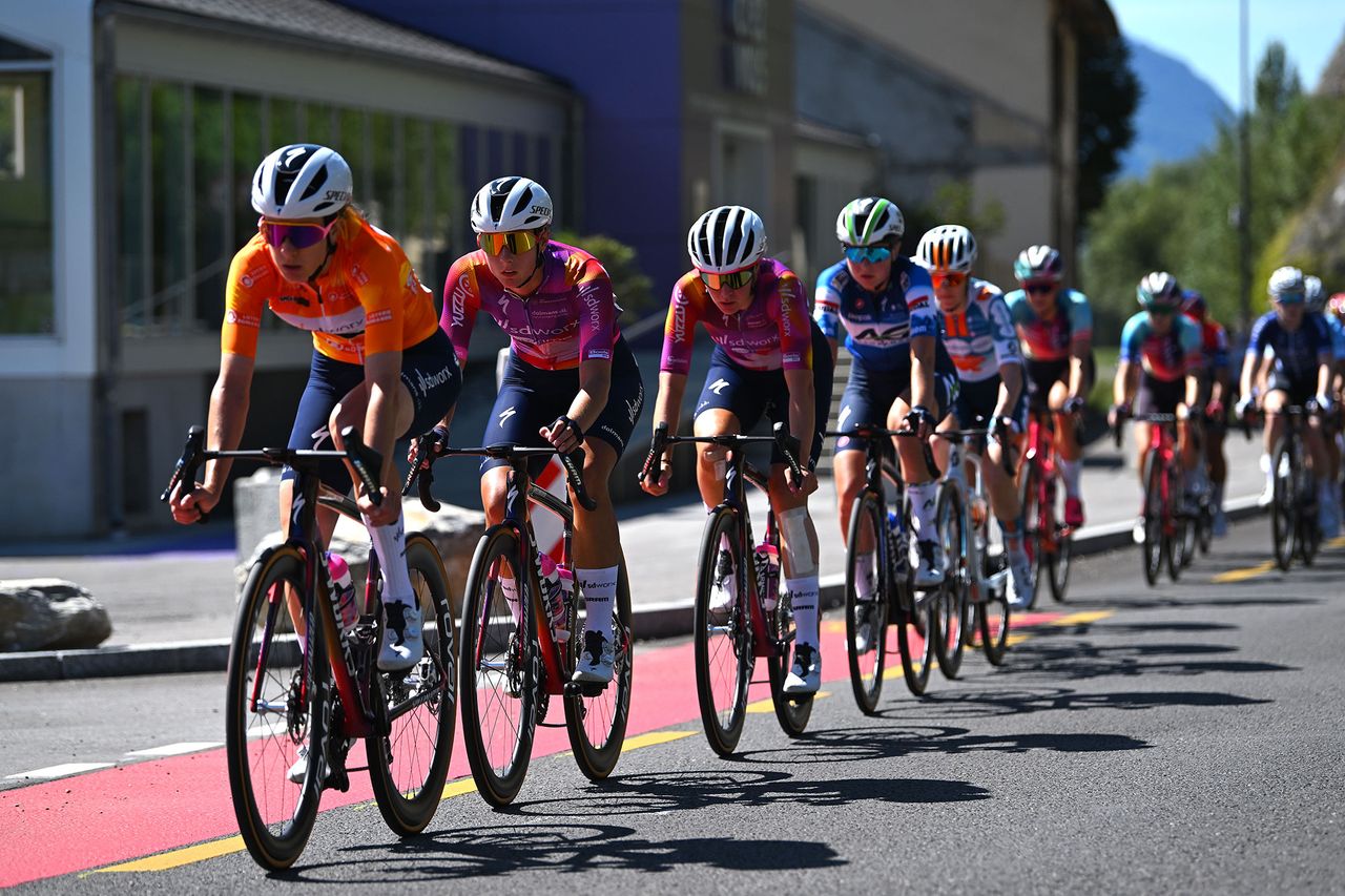SD Worx-Protime lead the peloton on stage 2 of the Tour de Romandie