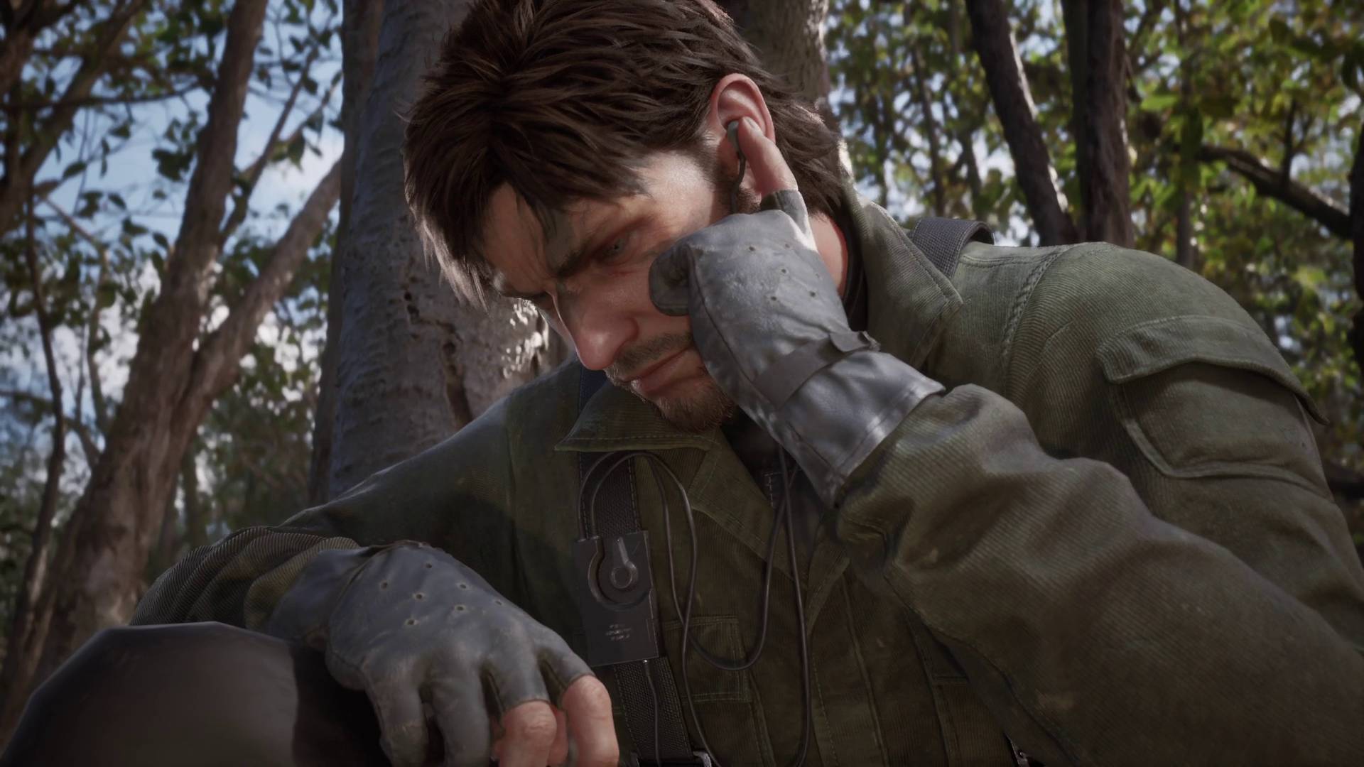Metal Gear Solid Delta: Snake Eater snake listening to radio 