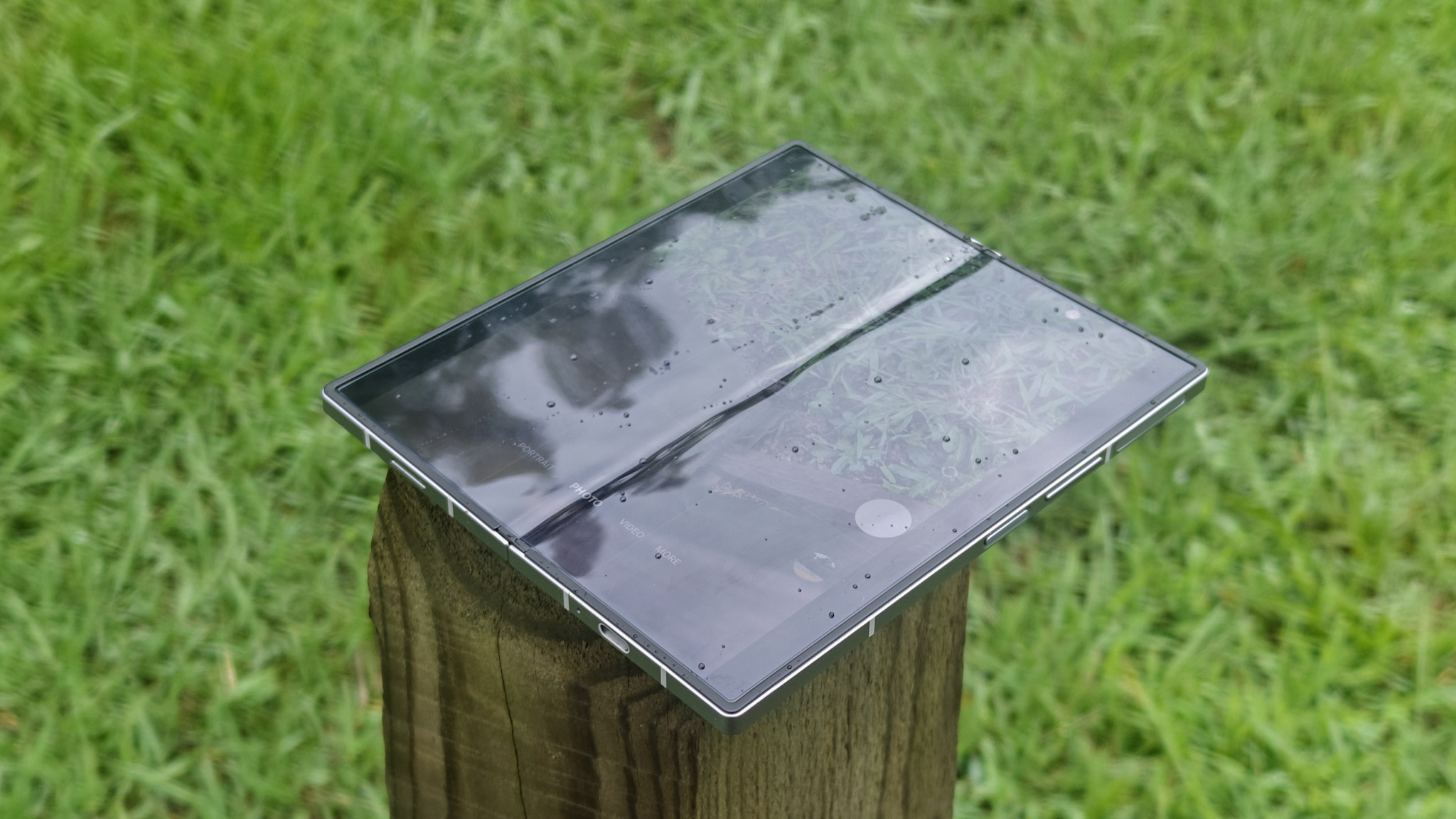 Raindrops on the Galaxy Z Fold 6s inner screen