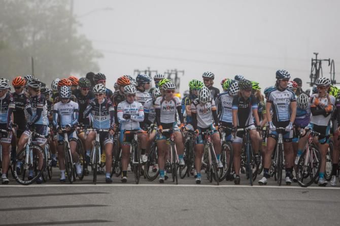 The women on the line for the chilly and foggy morning start.