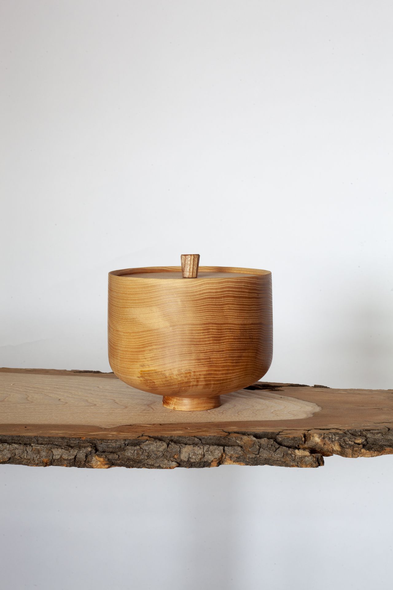 contemporary urn