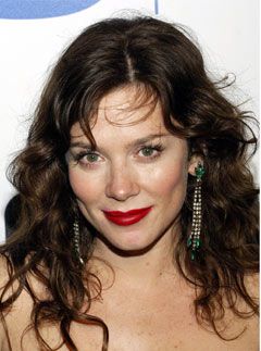 Anna Friel