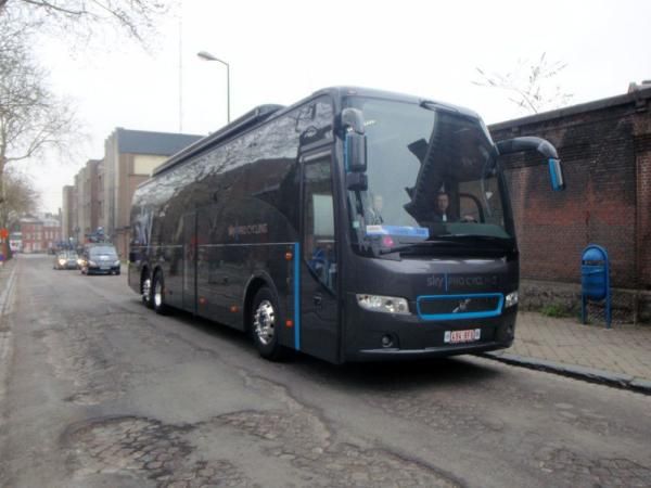 The Team Sky bus arrives in Charleroi
