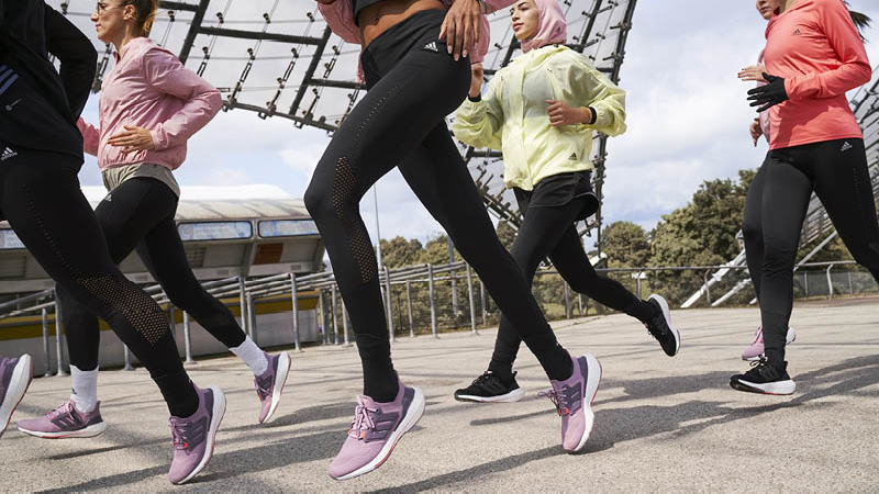 Amazon.com | adidas Ultraboost 22 x Marimekko Running Shoes Women's, Red,  Size 5.5 | Road Running