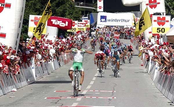 Rigoberto Uran (Unibet.com) ahead of everybody else