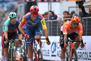 'So hectic' &ndash; After chasing an unrelenting Mathieu van der Poel and dodging 'dive bombing' crash Sam Welsford remains steadfast to take second in last chance at Tirreno Adriatico