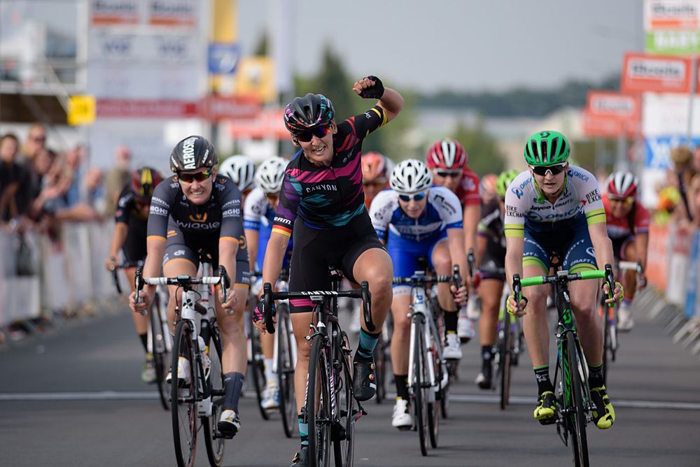 Lisa Brennauer (Canyon-SRAM) wins Boels Rental Ladies Tour stage 5