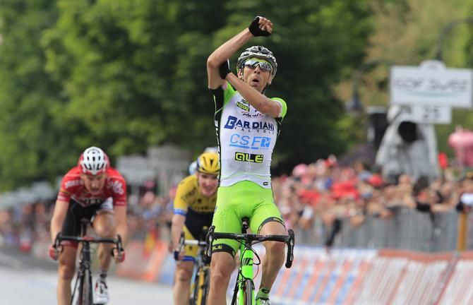 Stefano Pirazzi (Bardiani CSF) celebrates his Giro d'Italia stage win