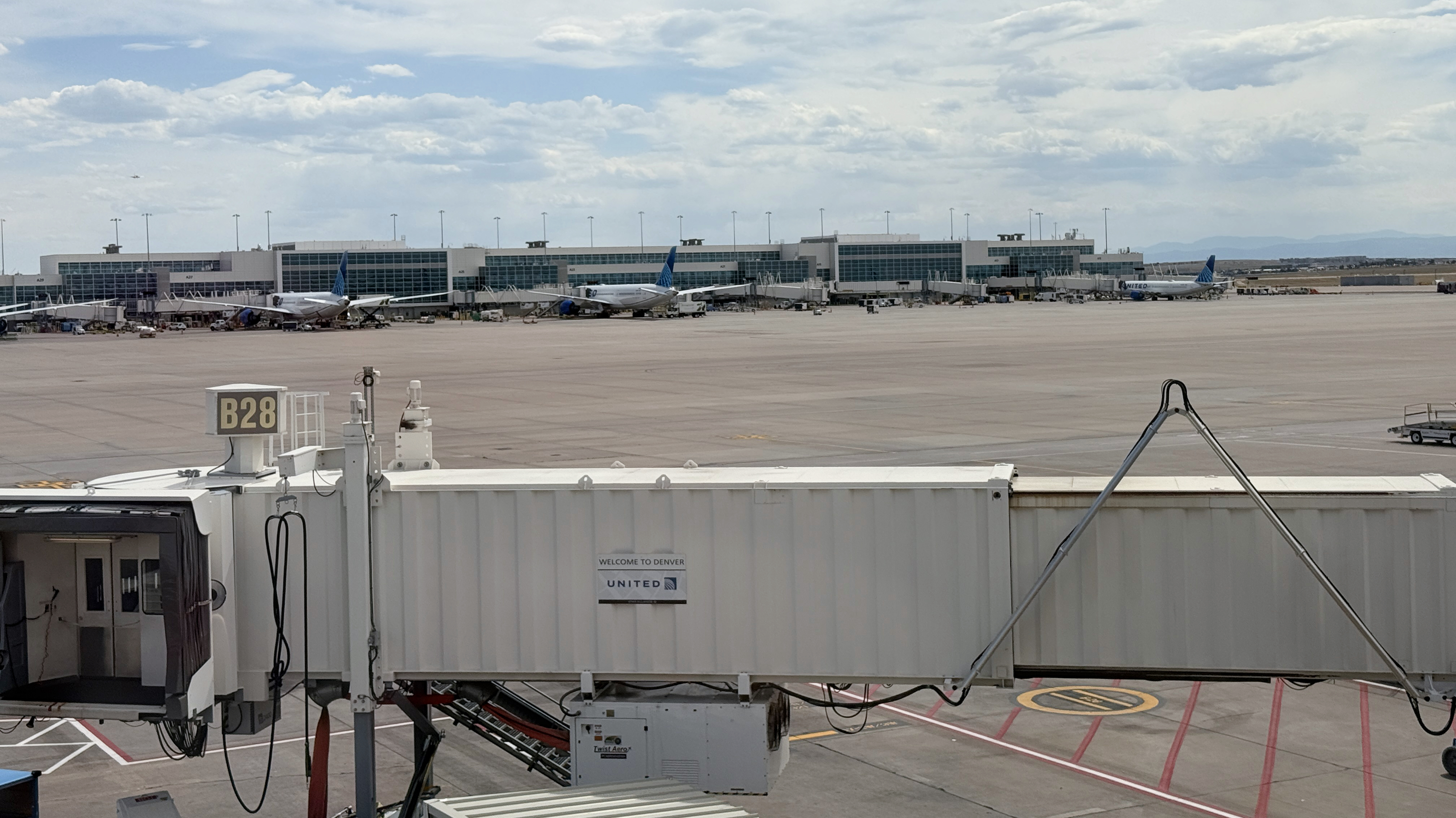 The new United Club at Denver International Airport Terminal B, near Gate 32.