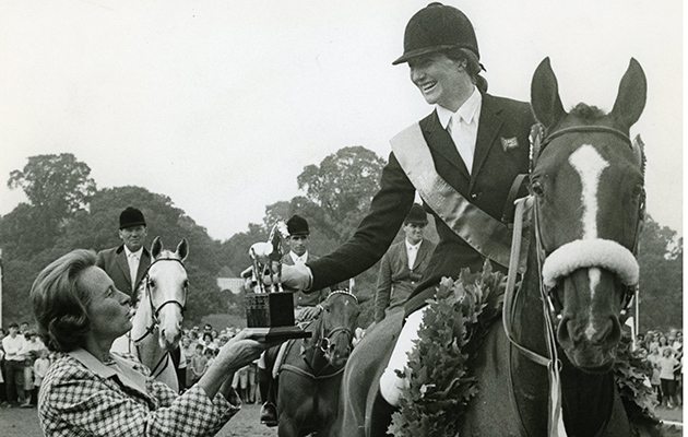 1969: Anneli Drummond-Hay riding Xanthos II
