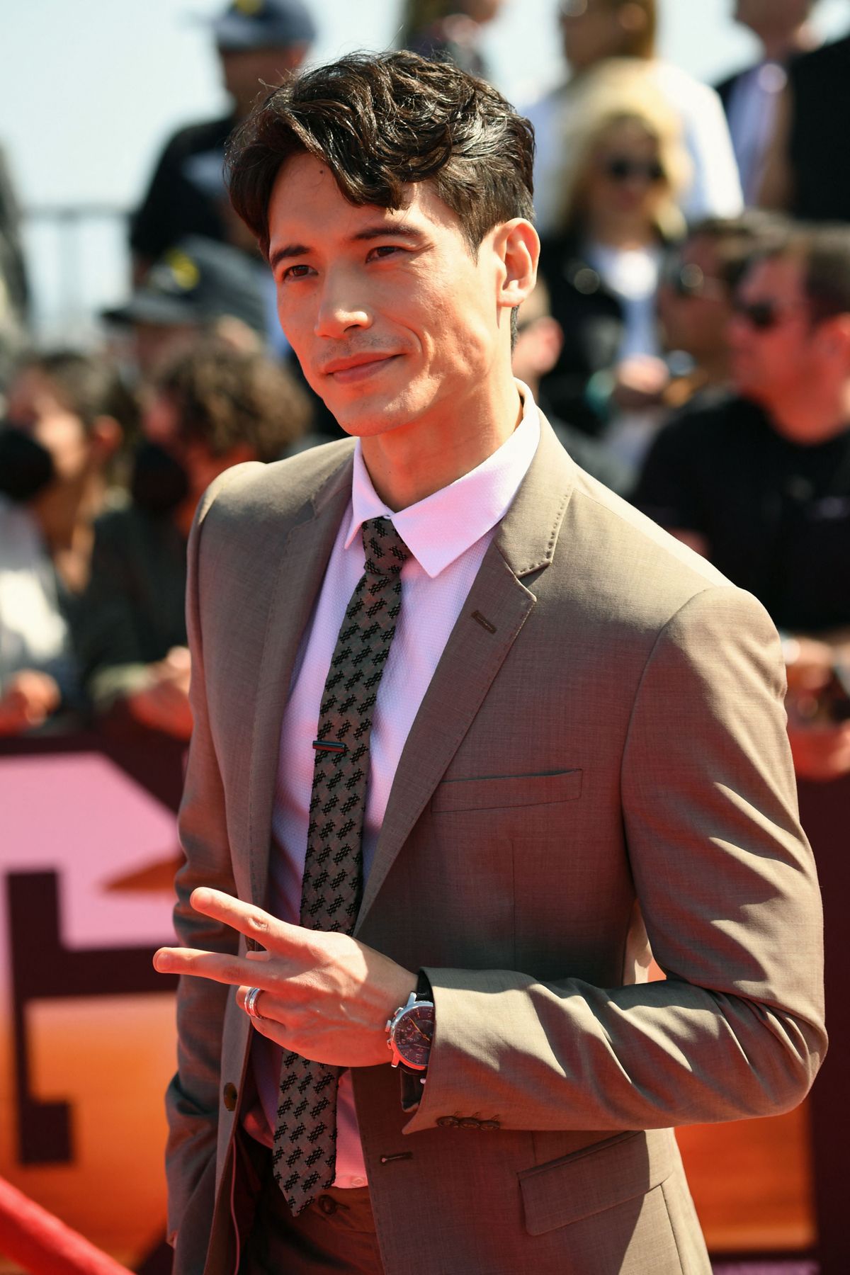 Manny Jacinto at the Top Gun: Maverick global premiere