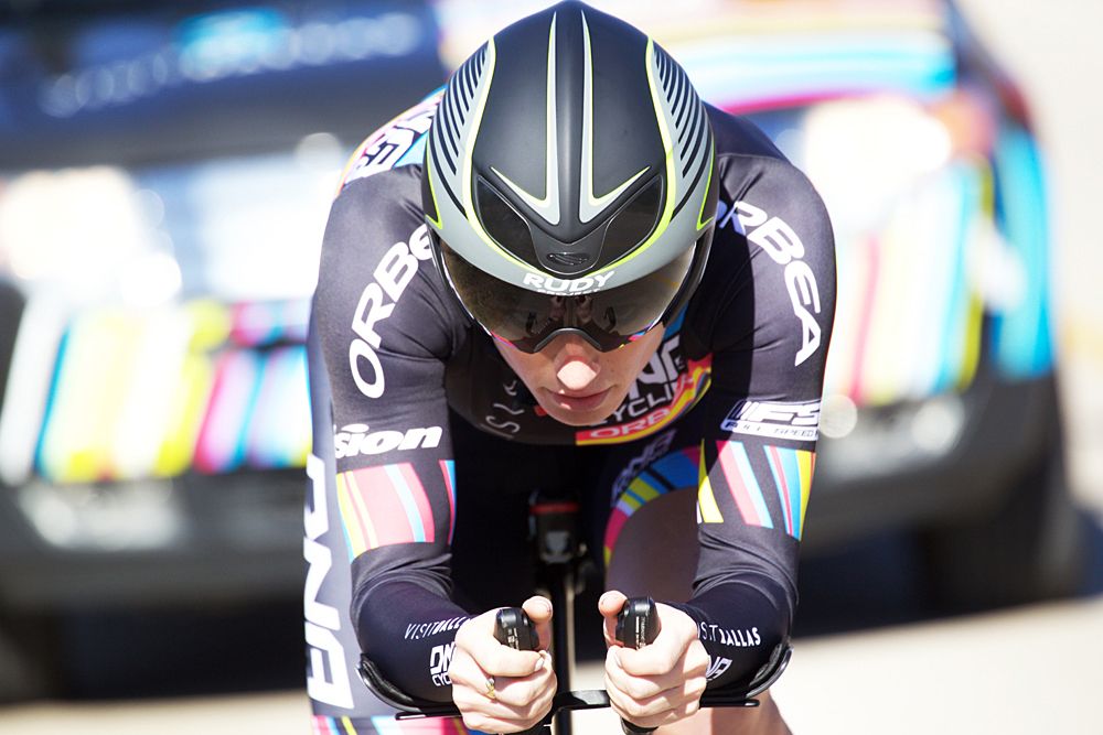 Visit Dallas DNA Pro Cycling's Mia Manganello gets aero.