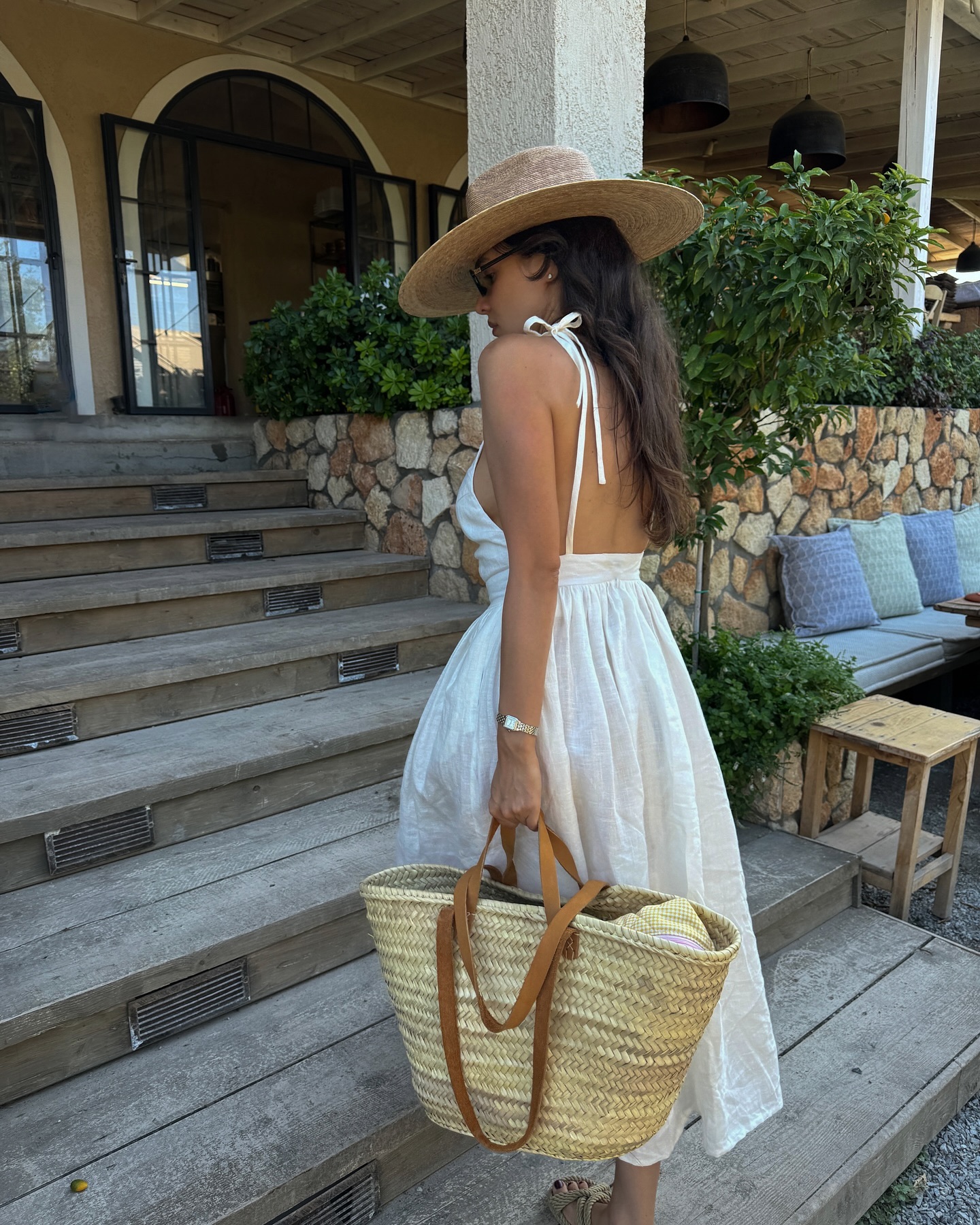 Rich-Looking Holiday Packing List 2026