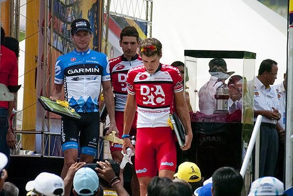(l-r): David Zabriskie (1st, Garmin Barracuda), Darren Lapthorne (3rd, Drapac Cycling) and Adam Phelan (2nd, Drapac Cycling) make their way off the podium in Putrajaya.
