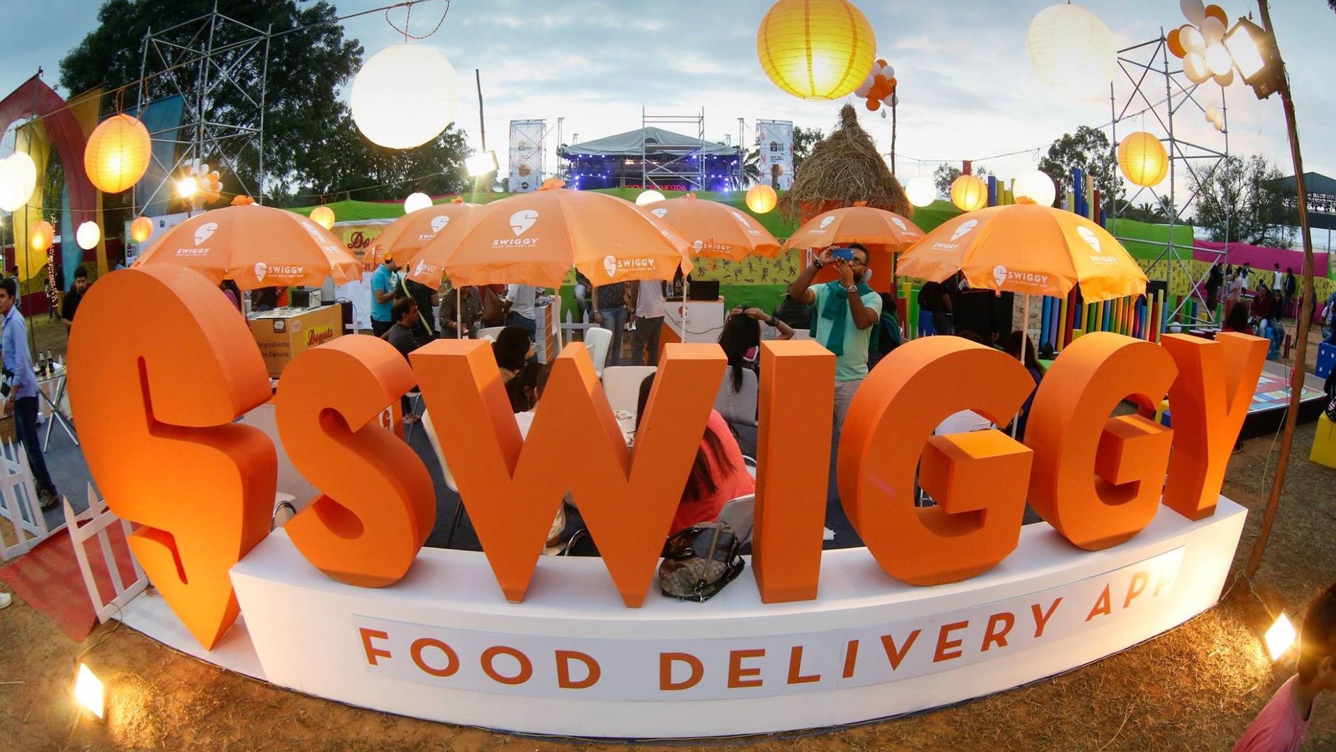 indian-govt-takes-street-food-outlets-online-through-swiggy-techradar