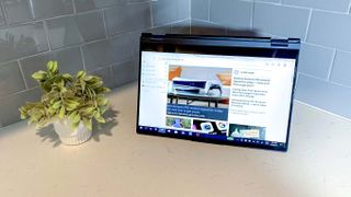 Lenovo ThinkBook 14s Yoga review tablet mode