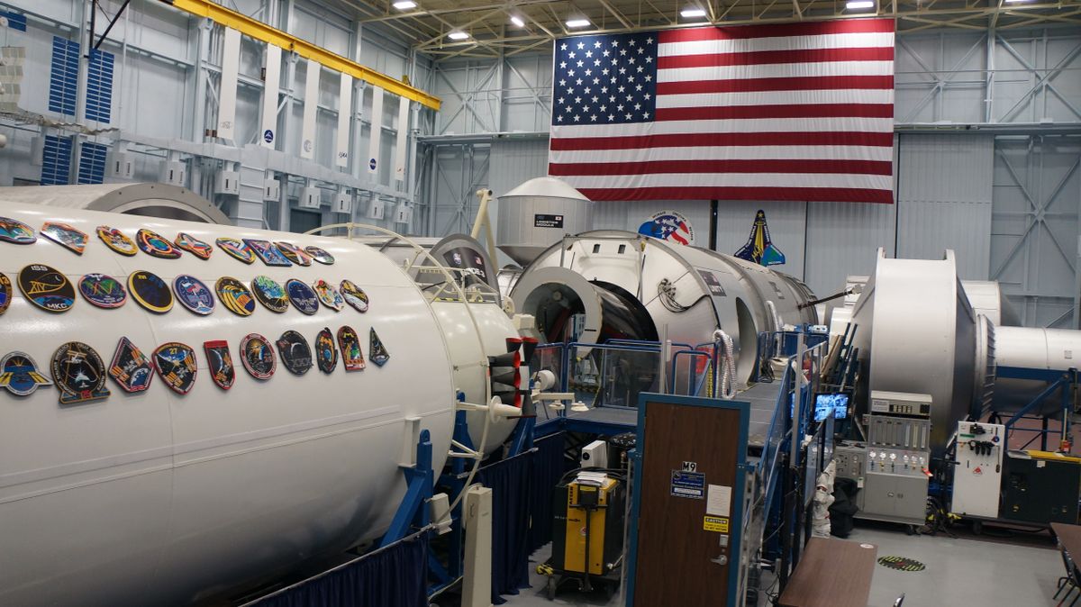 Photo Tour: Inside NASA's Johnson Space Center: Page 2 | Space