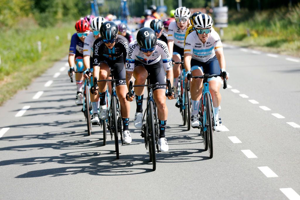 LELYSTAD NETHERLANDS AUGUST 30 LR Lorena Wiebes of Netherlands and Team DSM and Chloe Hosking of Australia and Team Trek Segafredo compete during the 25th Simac Ladies Tour 2022 Stage 1 a 1412km stage from Lelystad to Lelystad SLT2022 UCIWWT on August 30 2022 in Lelystad Netherlands Photo by Bas CzerwinskiGetty Images