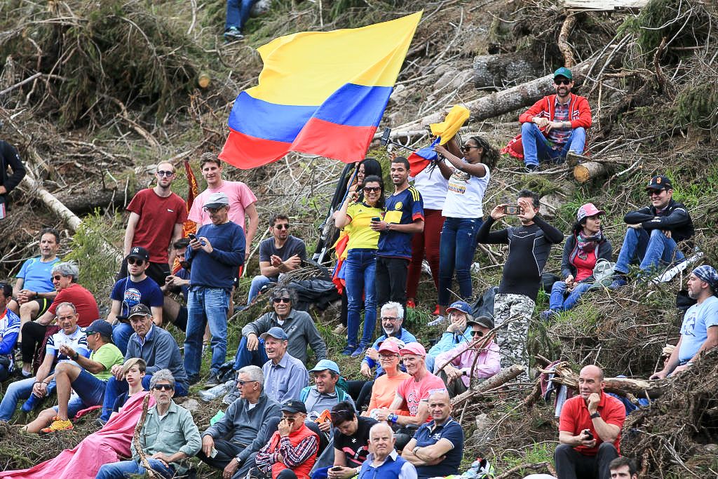 Fans of Richard Carapaz fly Ecuador's flag during the 2019 Giro d'Italia