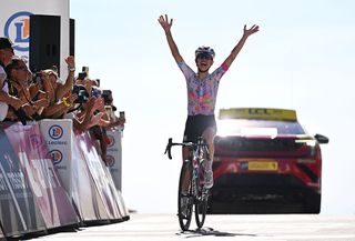 As it happened: Mont Ventoux inspires a historic solo win and shakes-up the 2026 Tour de France Femmes GC battle