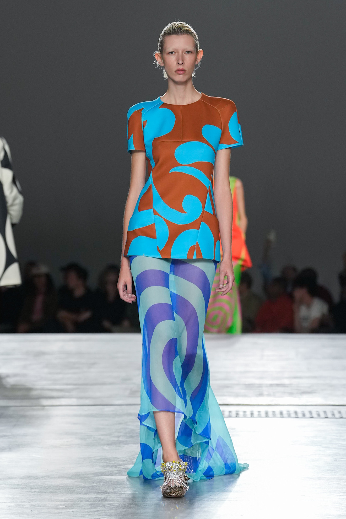 colorful looks from dries van noten spring 2026