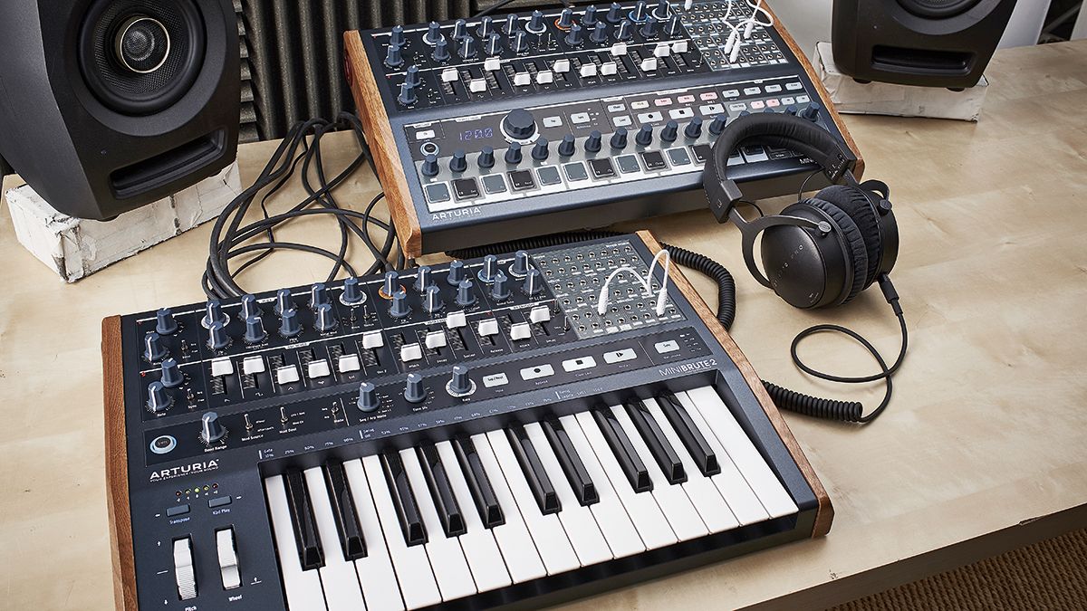 Arturia MiniBrute 2/2S