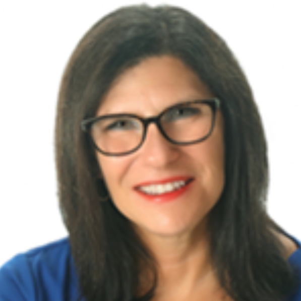 a headshot of ellen delap pro organizer