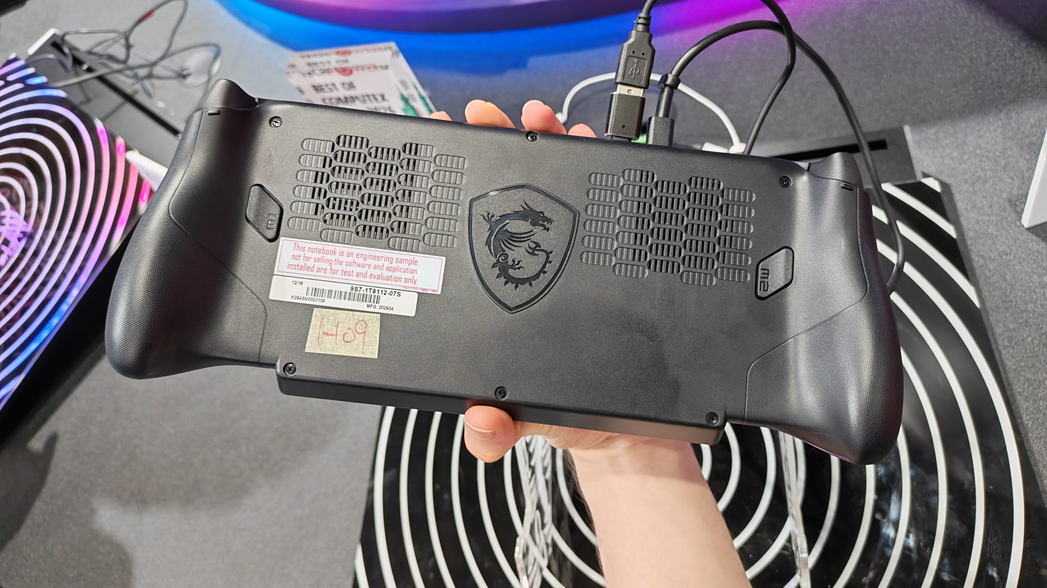 The back of The MSI Claw 8 EX AI+