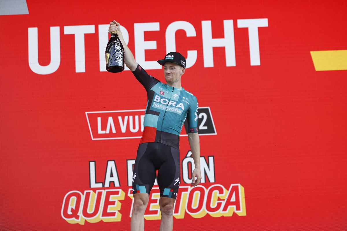 Vuelta Espana 2022 77th edition 2nd stage sHertogenbosch Utrecht 1751 km 20082022 Sam Bennett IRL Bora Hansgrohe photo Luis Angel Gomez GomezSprintCyclingAgency2022