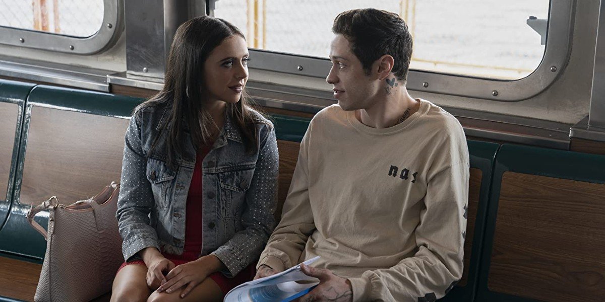 Bel Powley and Pete Davidson in The King of Staten Island