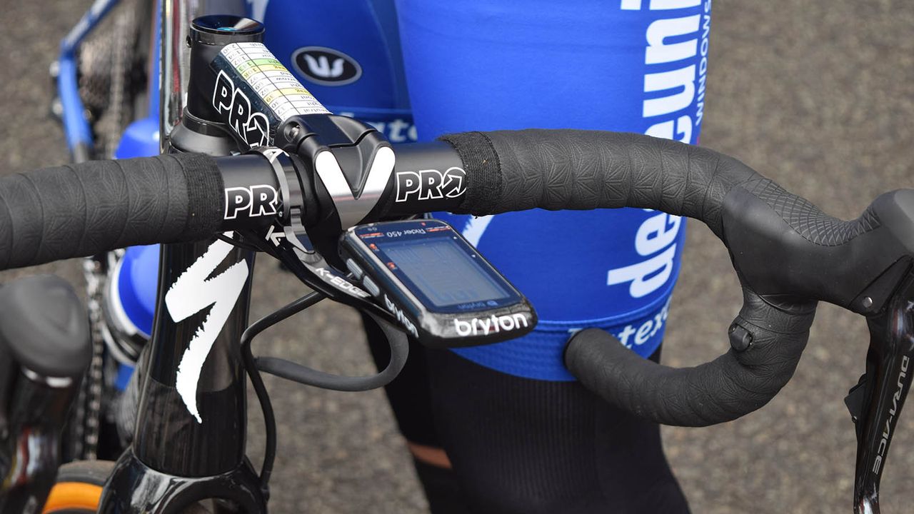 Omloop Het Nieuwsblad winner Zdenek Stybar raced with satellite sprint shifters on his handlebar drops
